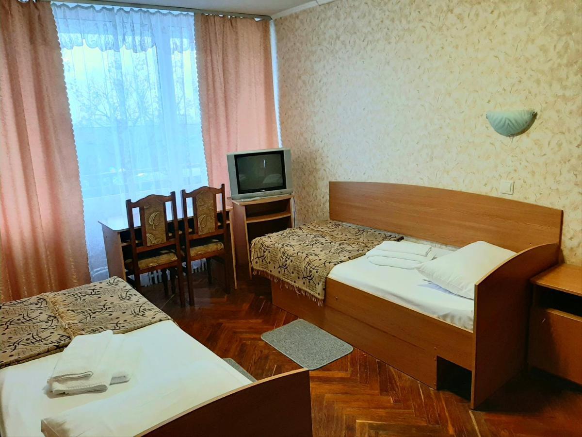 Tourist Hotel Kharkov Ngoại thất bức ảnh