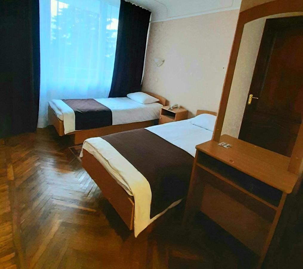 Tourist Hotel Kharkov Ngoại thất bức ảnh
