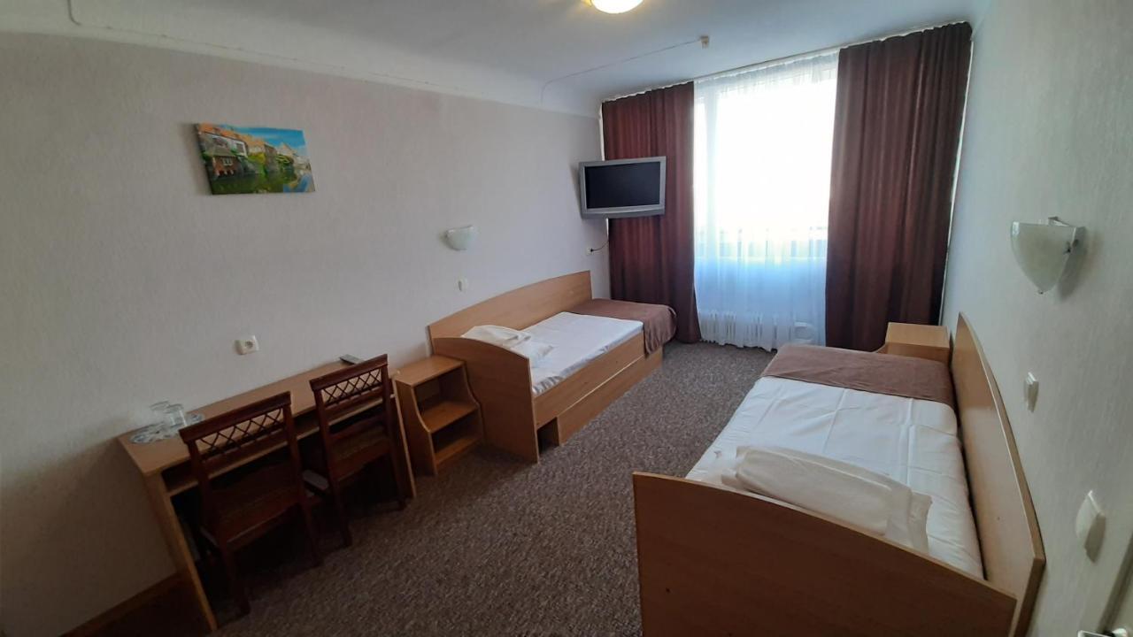 Tourist Hotel Kharkov Ngoại thất bức ảnh